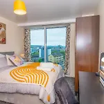 Appartement Center, Free Wifi For Contractor, Family Bradford (West Yorkshire)