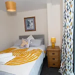 Center, Free Wifi For Contractor, Family