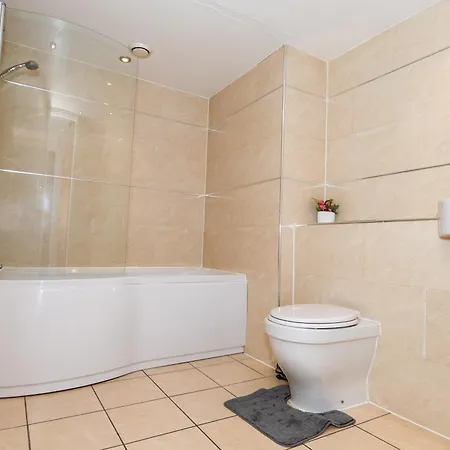 The Skyline Luxe - Executive 2br Retreat In Centre *
