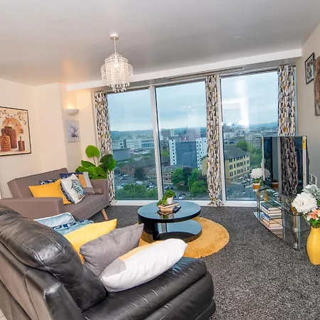 The Skyline Luxe - Executive 2br Retreat In Centre Διαμέρισμα *
