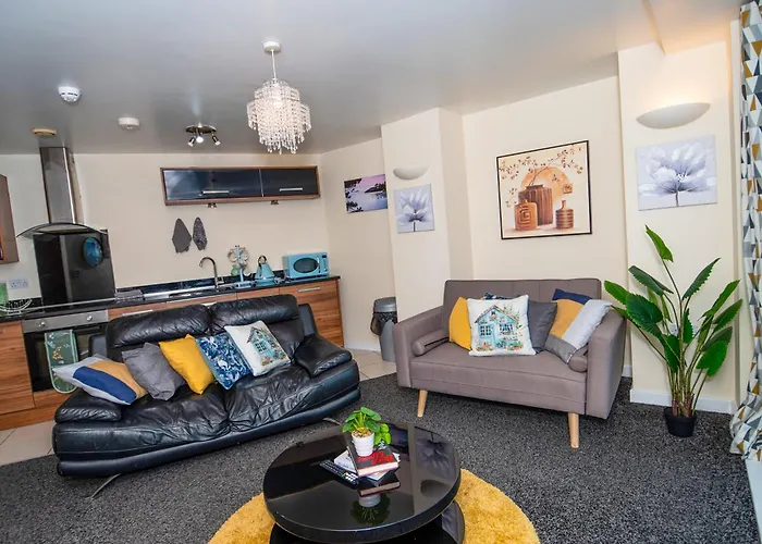 Center, Free Wifi For Contractor, Family Apartment *