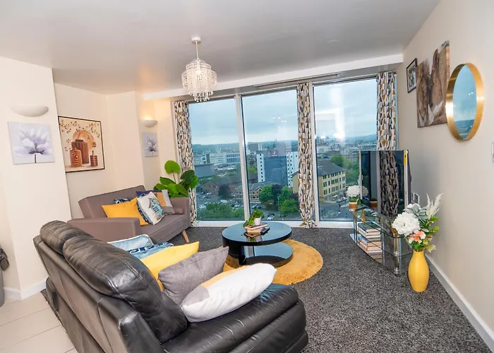 Center, Free Wifi For Contractor, Family Apartment *