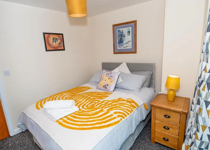 Center, Free Wifi For Contractor, Family Apartment Bradford (West Yorkshire)