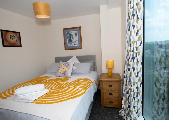 Center, Free Wifi For Contractor, Family