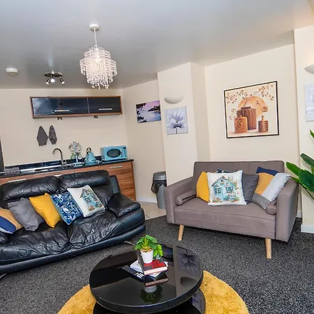 Center, Free Wifi For Contractor, Family Apartament *